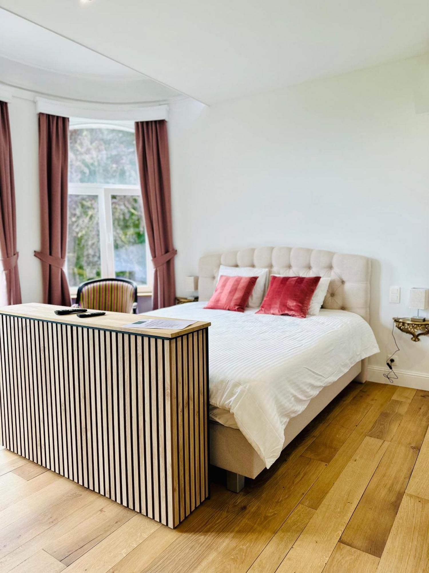 Suite Luxueuse Au Chateau De Saint Vitu 104 Tinlot 外观 照片