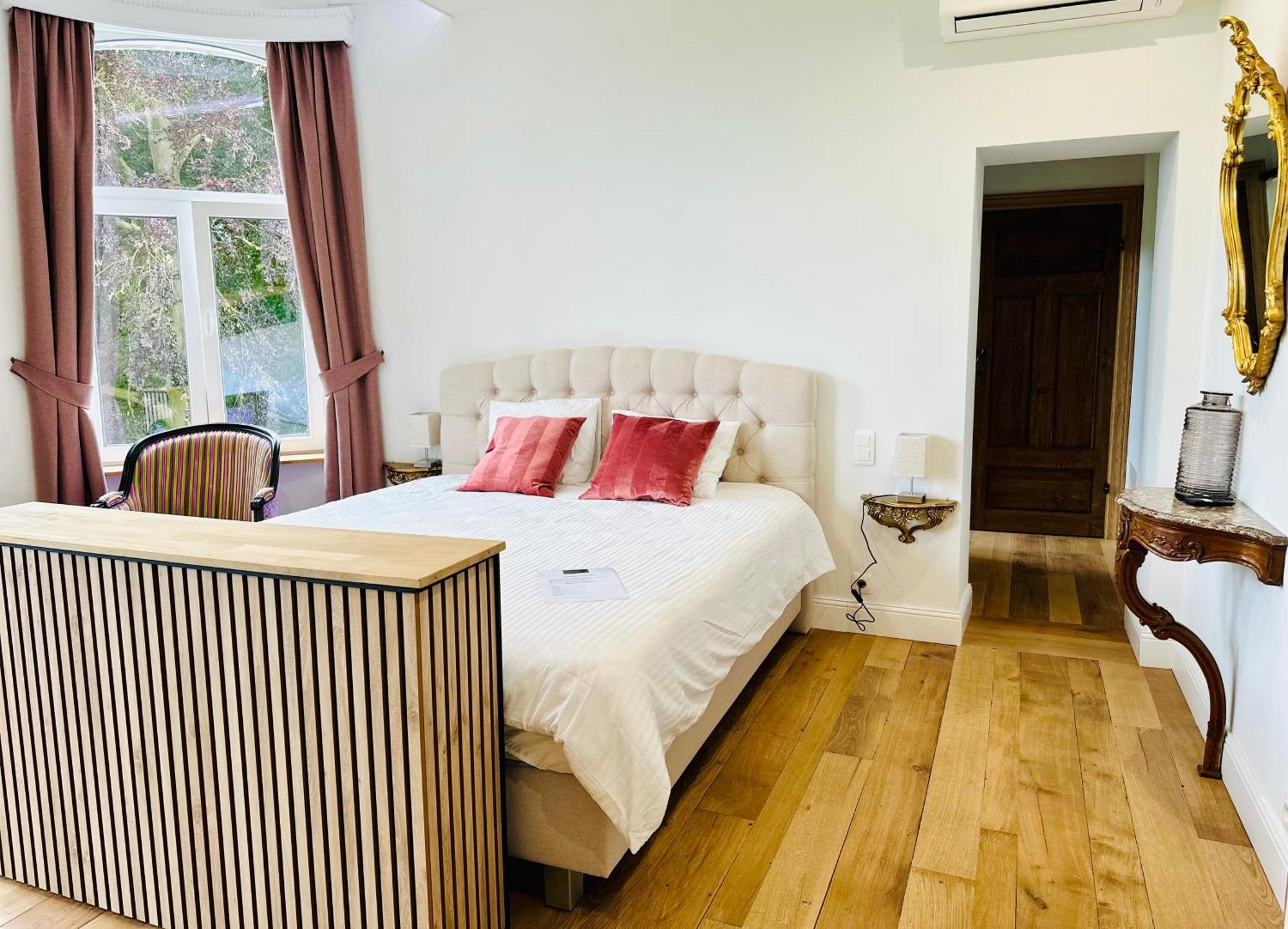 Suite Luxueuse Au Chateau De Saint Vitu 104 Tinlot 外观 照片